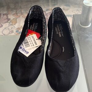 Skechers Women's Black BOBS Flats